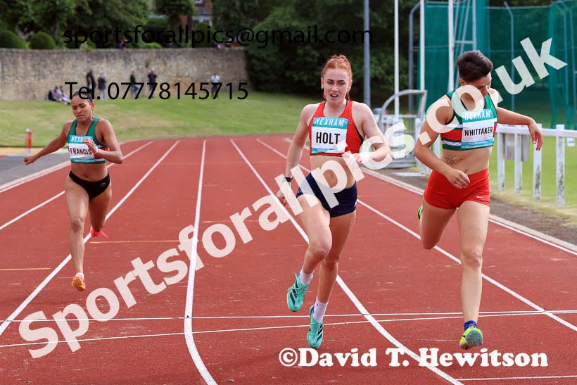 Womens Heptathlon 200 metres, 2024 EAP International Combined events, Hewcham, Northumberland.  Photo: David T. Hewitson/Sports for All Pics